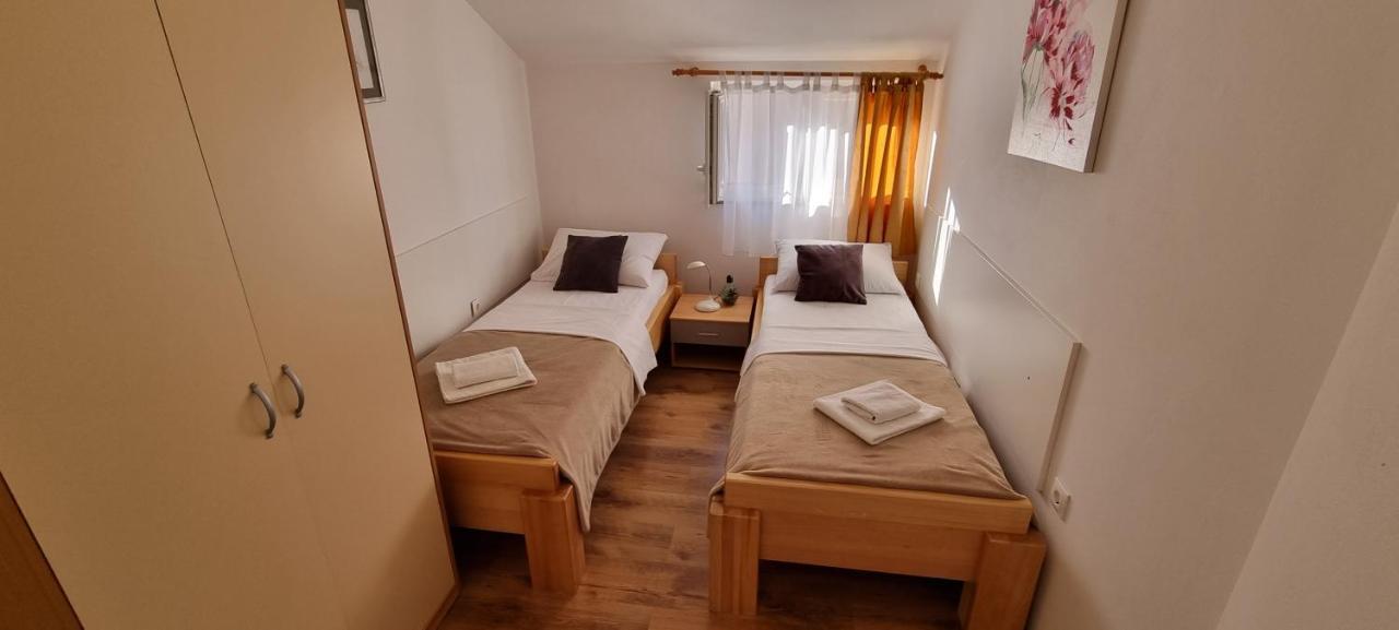 Apartments Cosic Grebaštica Buitenkant foto